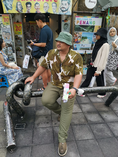 K H T Fishing Equipment