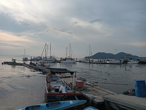 Jeti Pak Long Batu Uban