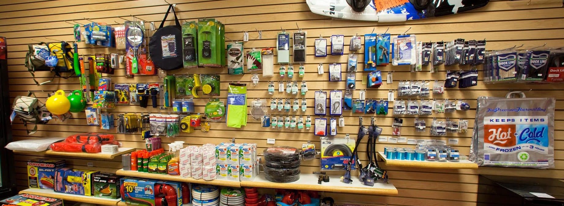 pirate fishing store